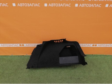 Passat B7 обшивка багажника правая