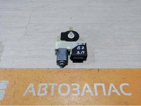 Passat B7 моторчик стеклоподъемника задний правый