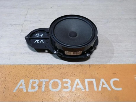 Passat B7 динамик передний