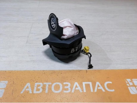 Passat B7 подушка безопасности в руль стрел