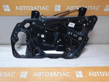 Passat B7 стеклоподъемник передний правый