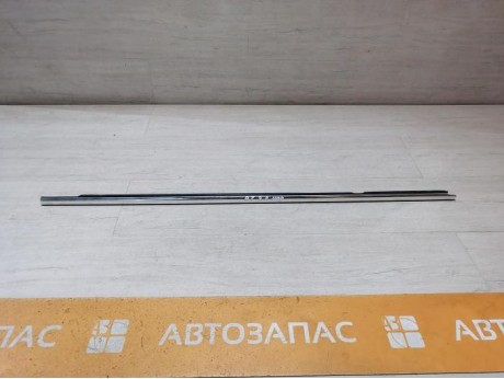 Passat B7 бархотка наружная задняя левая