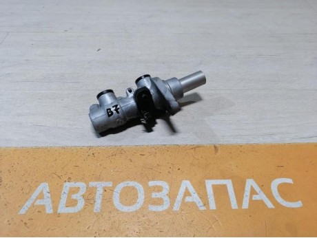 Passat B7 цилиндр тормозной главный