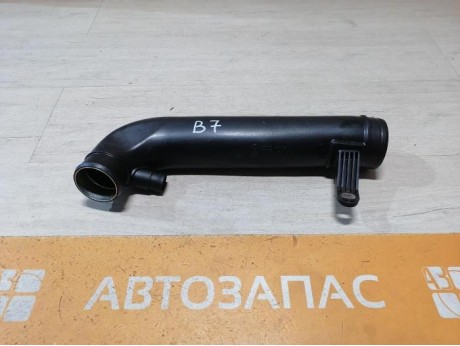 Passat B7 патрубок интеркулера 1k0129654ap