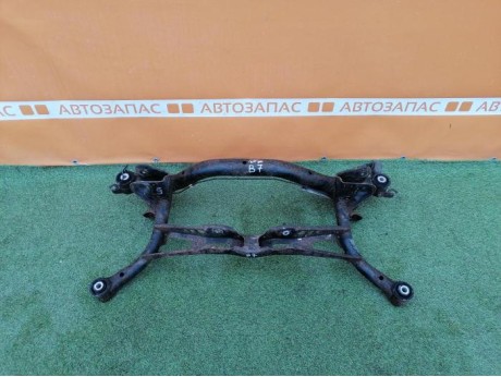 Passat B7 подрамник задний