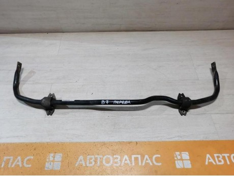 Passat B7 стабилизатор передний