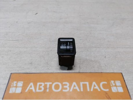 Passat B7 кнопка регулировки яркости панели приборов
