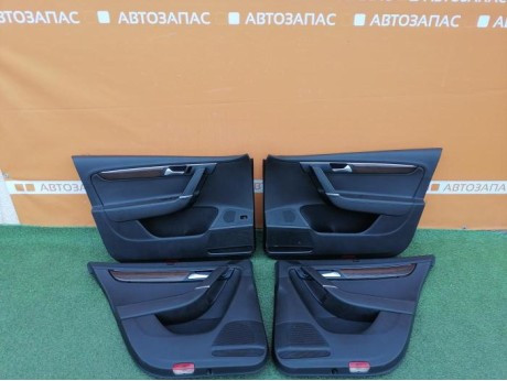 Passat B7 обшивка двери к-кт