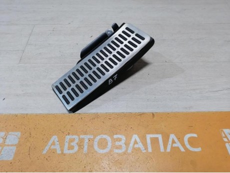 Passat B7 подножка