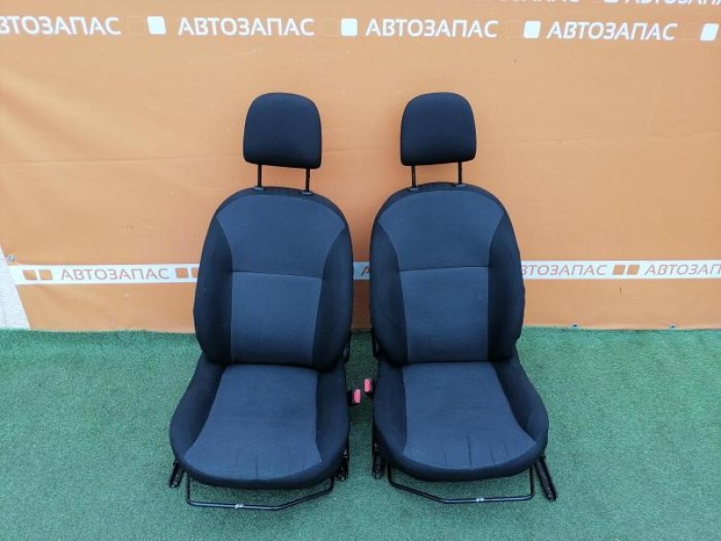 Sandero №16 сиденья передний к-кт