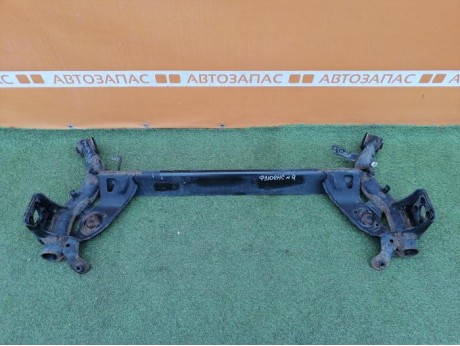 Fluence №4 балка задняя