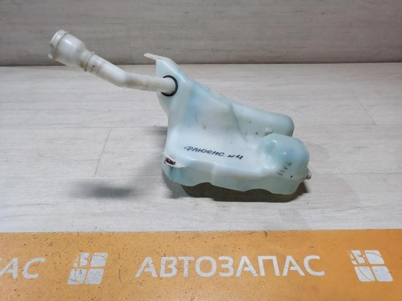 Fluence №4 бачок омывателя лобового стекла