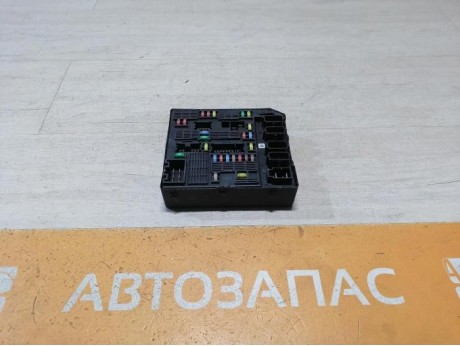 Fluence №4 блок предохранителей 284b66640