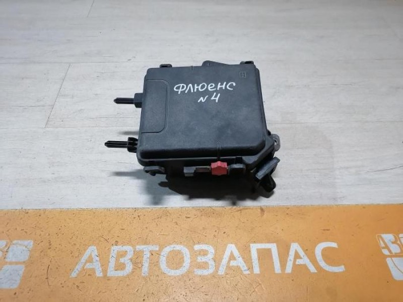 Fluence №4 корпус блока предохранителей