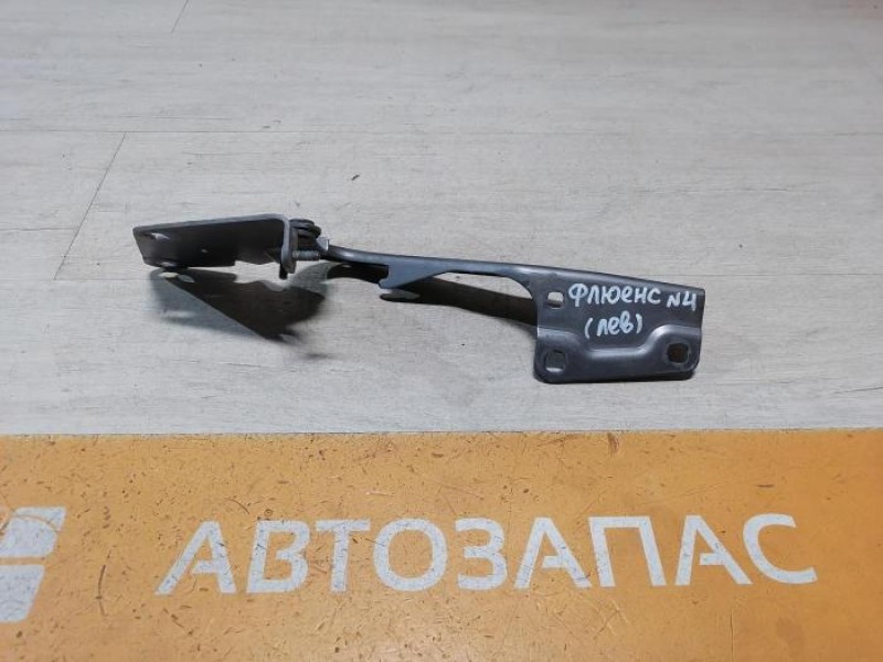 Fluence №4 петля капота левая