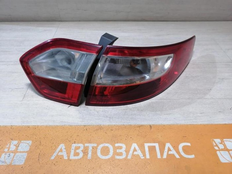 Fluence №4 фонарь правый