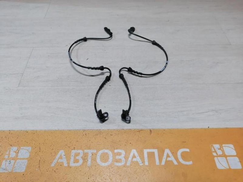 Fluence №4 датчик абс передний