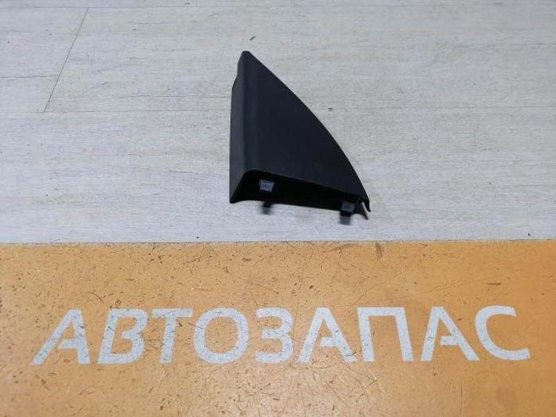 Fluence №4 заглушка зеркала левая эл накладка