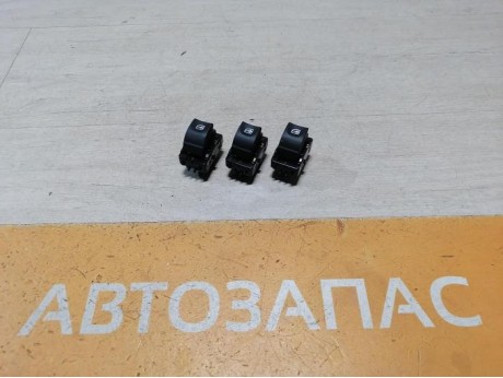 Fluence №4 кнопка стеклоподъемника