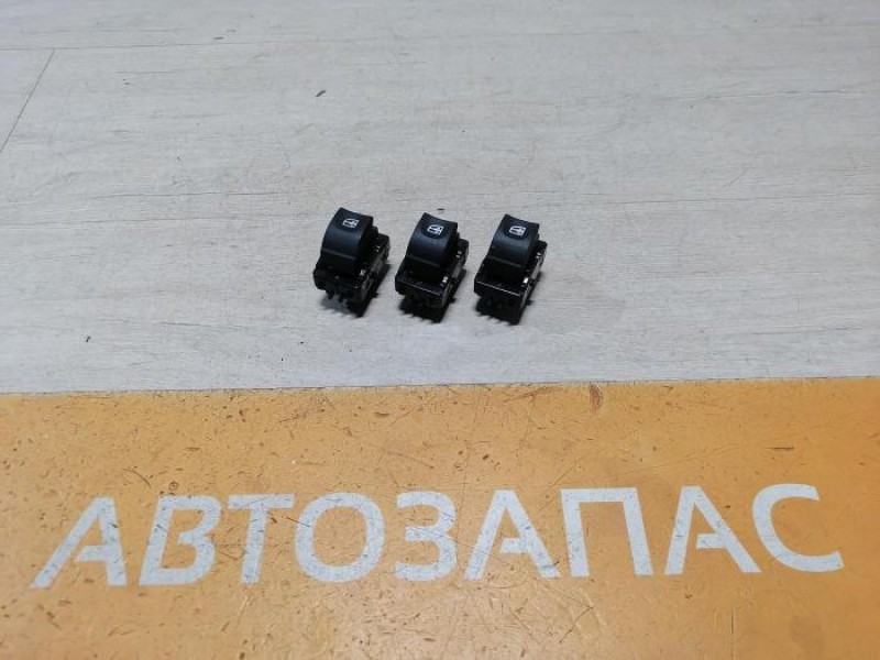 Fluence №4 кнопка стеклоподъемника