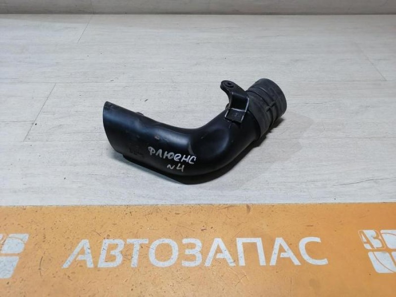 Fluence №4 патрубок воздушного фильтра воздухозаборник