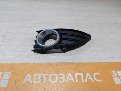 Fluence №4 накладка противотуманки левая