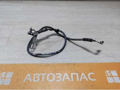 Fluence №4 клемма минусовая