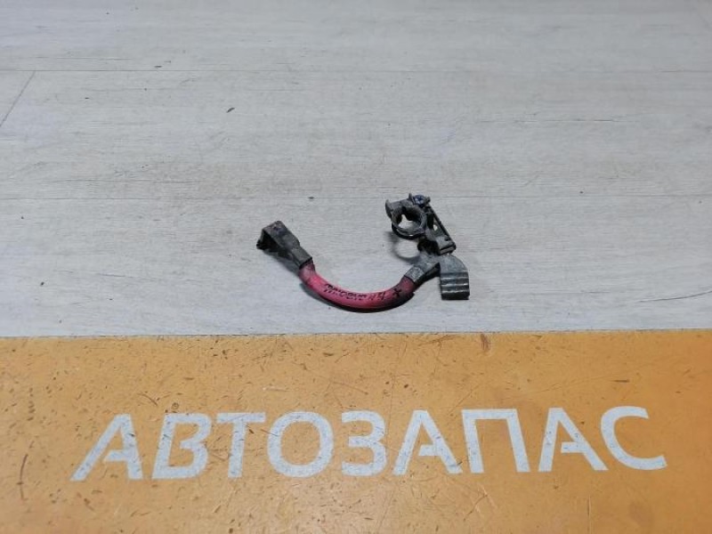 Fluence №4 клемма плюсовая