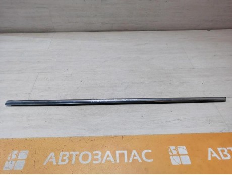 Fluence №4 бархотка наружная передняя левая