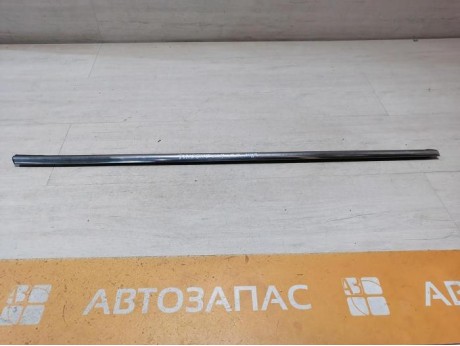 Fluence №4 бархотка наружная передняя правая