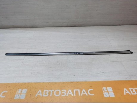 Fluence №4 бархотка наружная задняя правая