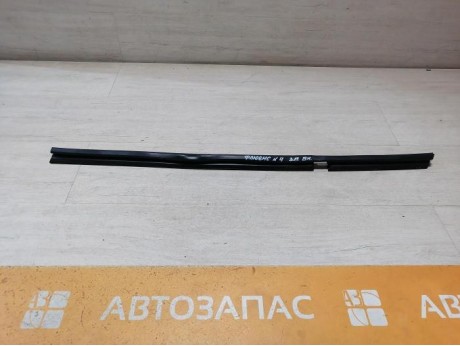 Fluence №4 бархотка внутренняя задняя правая