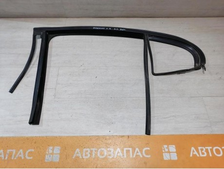 Fluence №4 бархотка верхняя задняя левая уплотнитель стекла