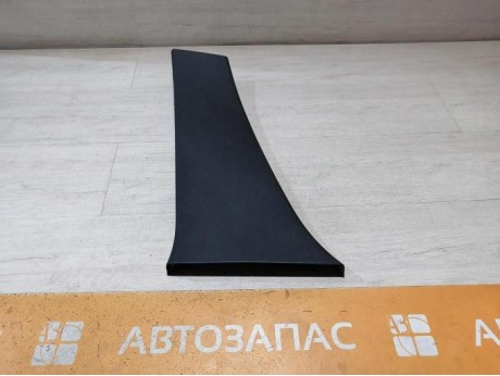 Fluence №4 обшивка средней стойки нижняя левая