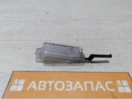 Fluence №4 плафон бардачка