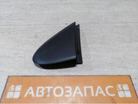 Fluence №4 накладка крыла уголок передний левый