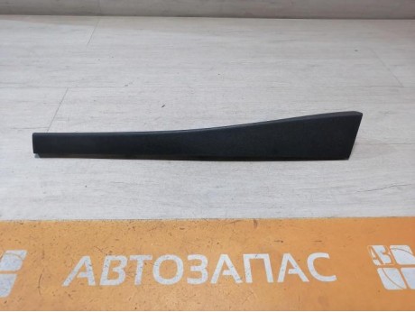 Fluence №4 накладка торпедо над бардачком