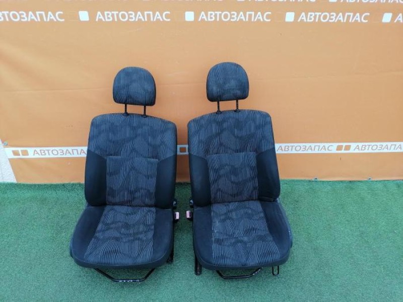 Logan ф2 №4 сиденье переднее к-кт