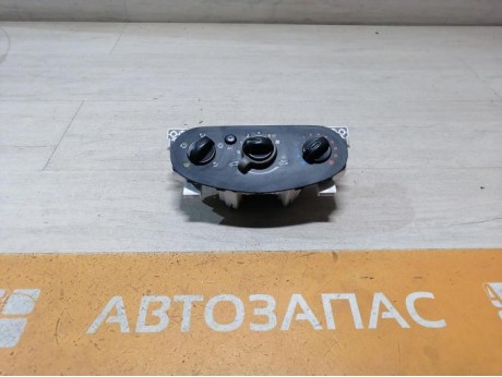 Logan ф2 №4 блок управления кондиционером