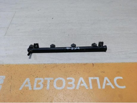 Logan ф2 №4 рампа топливная 16кл