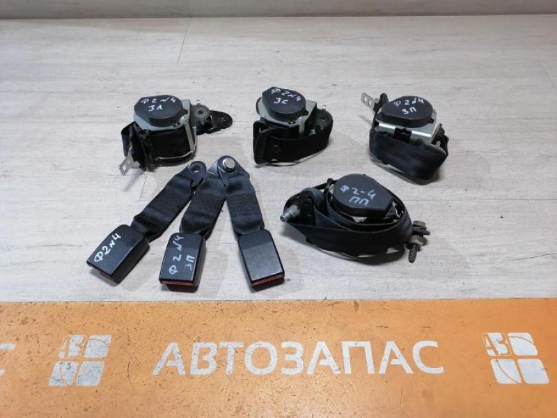 Logan ф2 №4 ремень безопасности задний средний