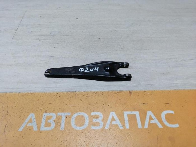 Logan ф2 №4 вилка сцепления