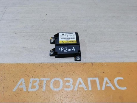 Logan ф2 №4 блок подушек AIR BAG стрел