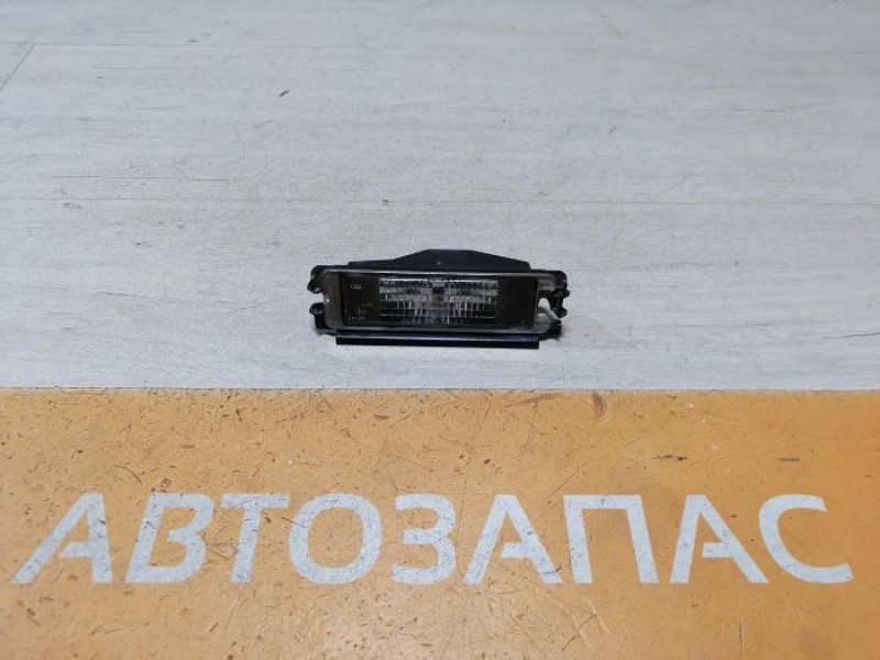 Logan ф2 №4 плафон подсветки номера