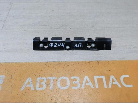 Logan ф2 №4 крепление заднего бампера правое