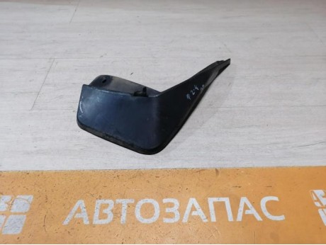 Logan ф2 №4 брызговик задний правый деф