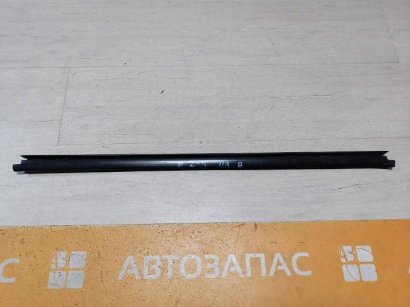 Logan ф2 №4 бархотка внутренняя передняя левая