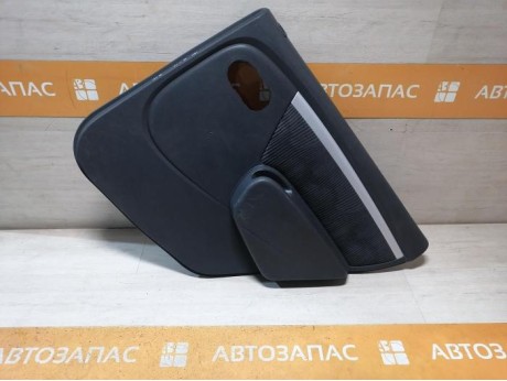 Logan ф2 №4 обшивка двери задняя правая