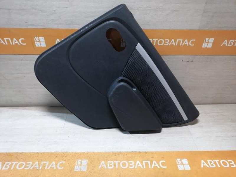 Logan ф2 №4 обшивка двери задняя правая