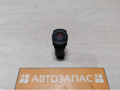 Logan ф2 №4 кнопка аварийка